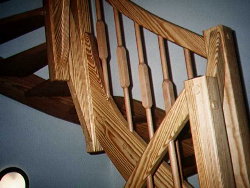 4 Treppen, halbgewendelt - Stelen